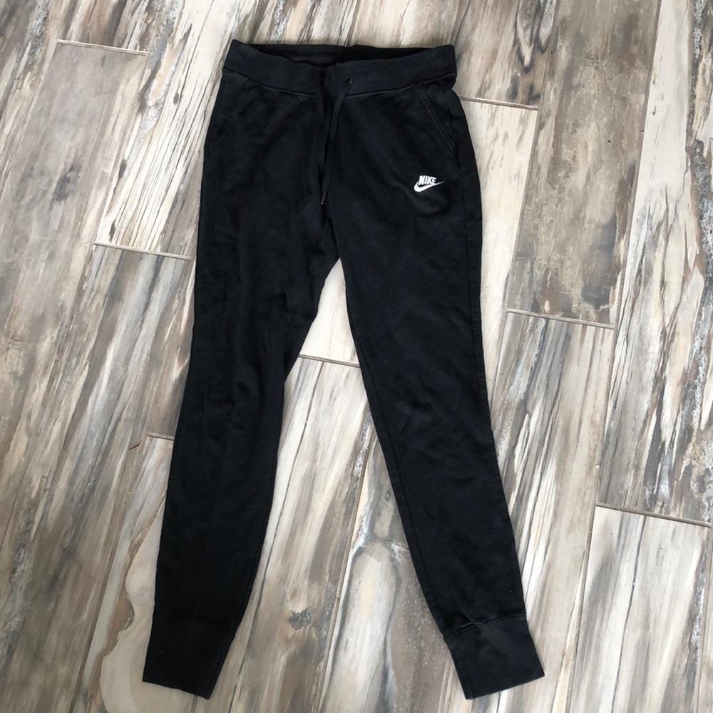 Women's Nike sweatpants